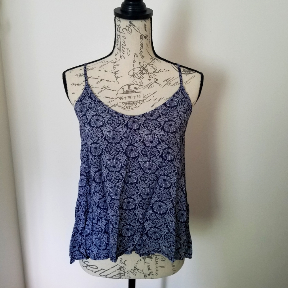 Old Navy blue tank top size medium